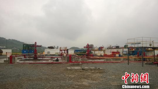 ׸ҵҳ<a  data-cke-saved-href=