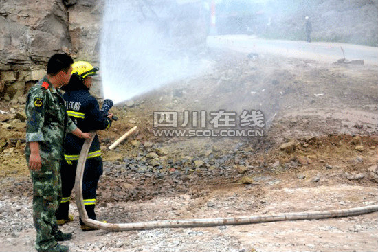 点击图片分享到上海滩微博 点击图片分享到上海滩微博