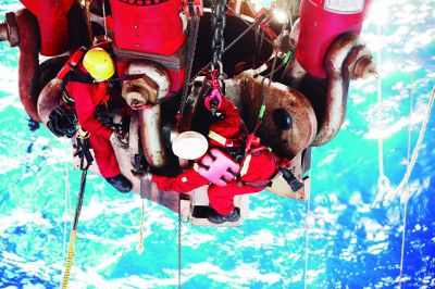 �����ڡ�����ʯ��981���꾮ƽ̨��ҵ������ͼƬ���»���