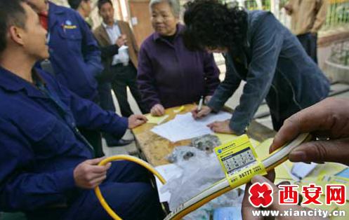 “三九”古城“强力速冻” 天然气公司多措并举抗寒潮(组图)